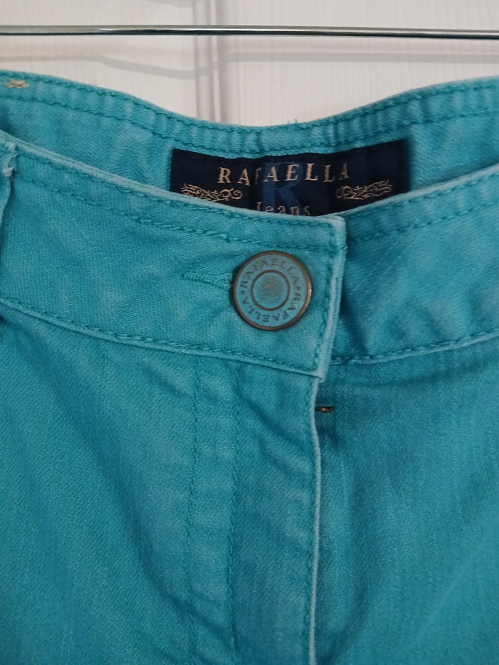 Rafaella Teal Jean Shorts - Bright Turquoise Waistband Detail
